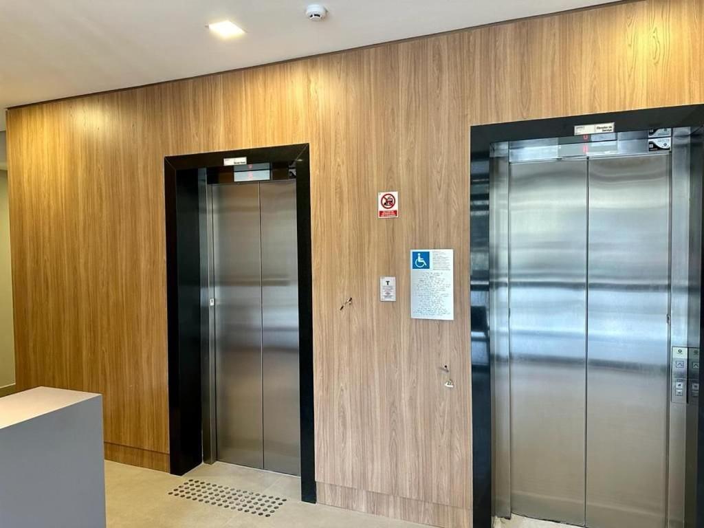 Exuberante No Metro Belem/com Ar * São Paulo